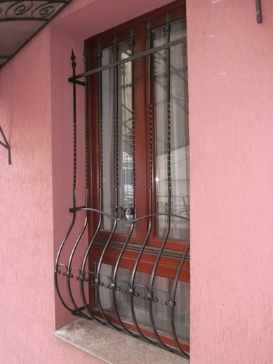 Twisted Bars Curved Security Grilles