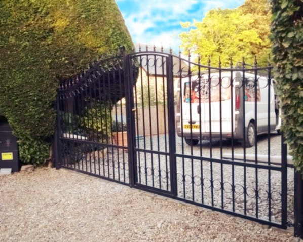 electric gate with pedestrian access