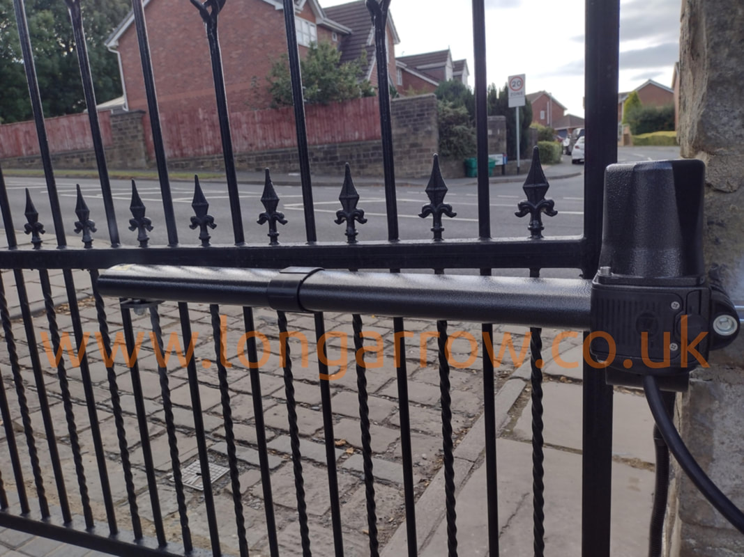 Electric swing gate - fitting in Leeds
